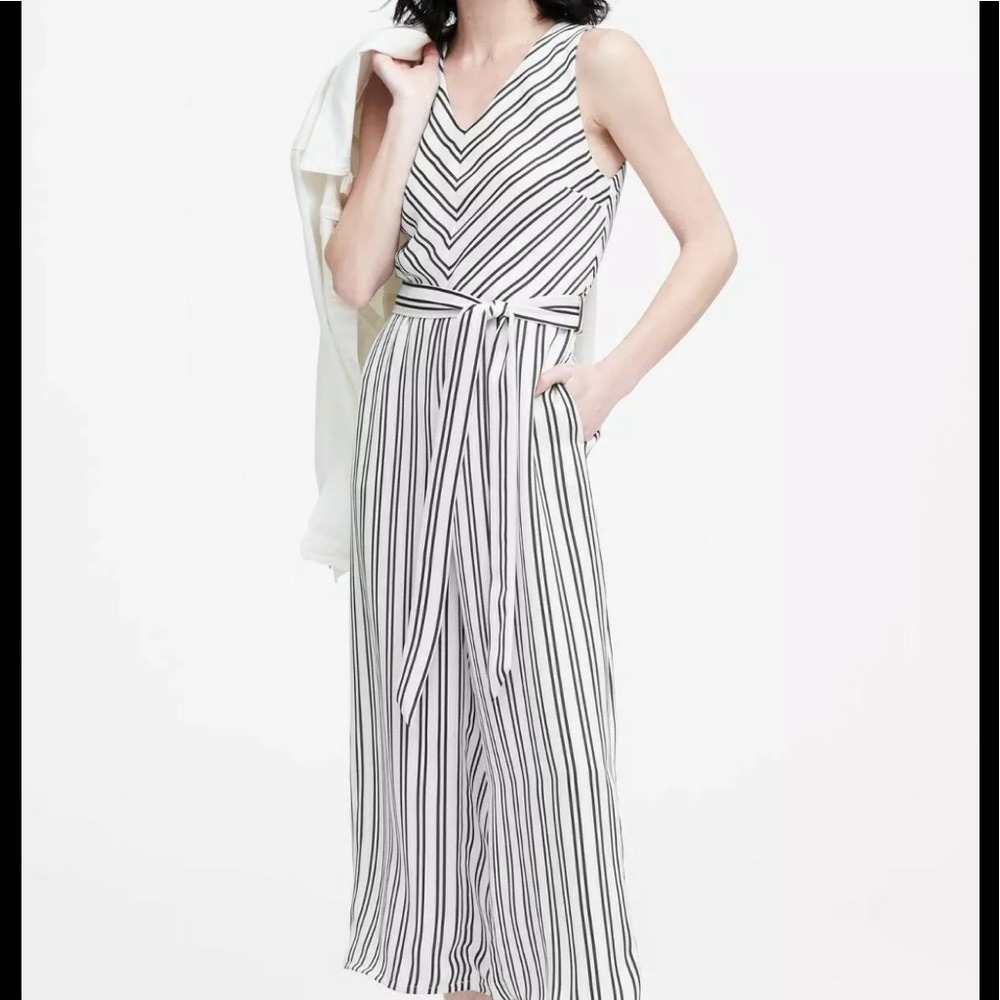 Banana Republic Striped Wide-Leg Jumpsuit Women 12 White Black Office Careerwear